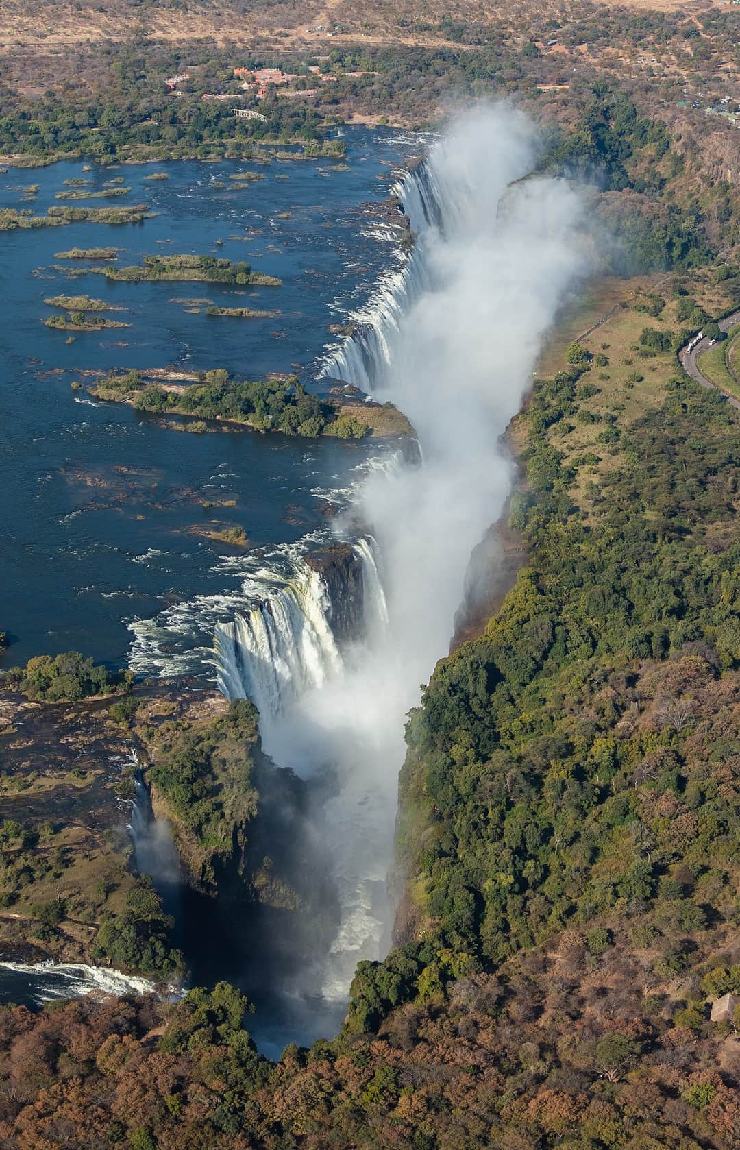 1-Day Victoria Falls Day Trip from Livingstone