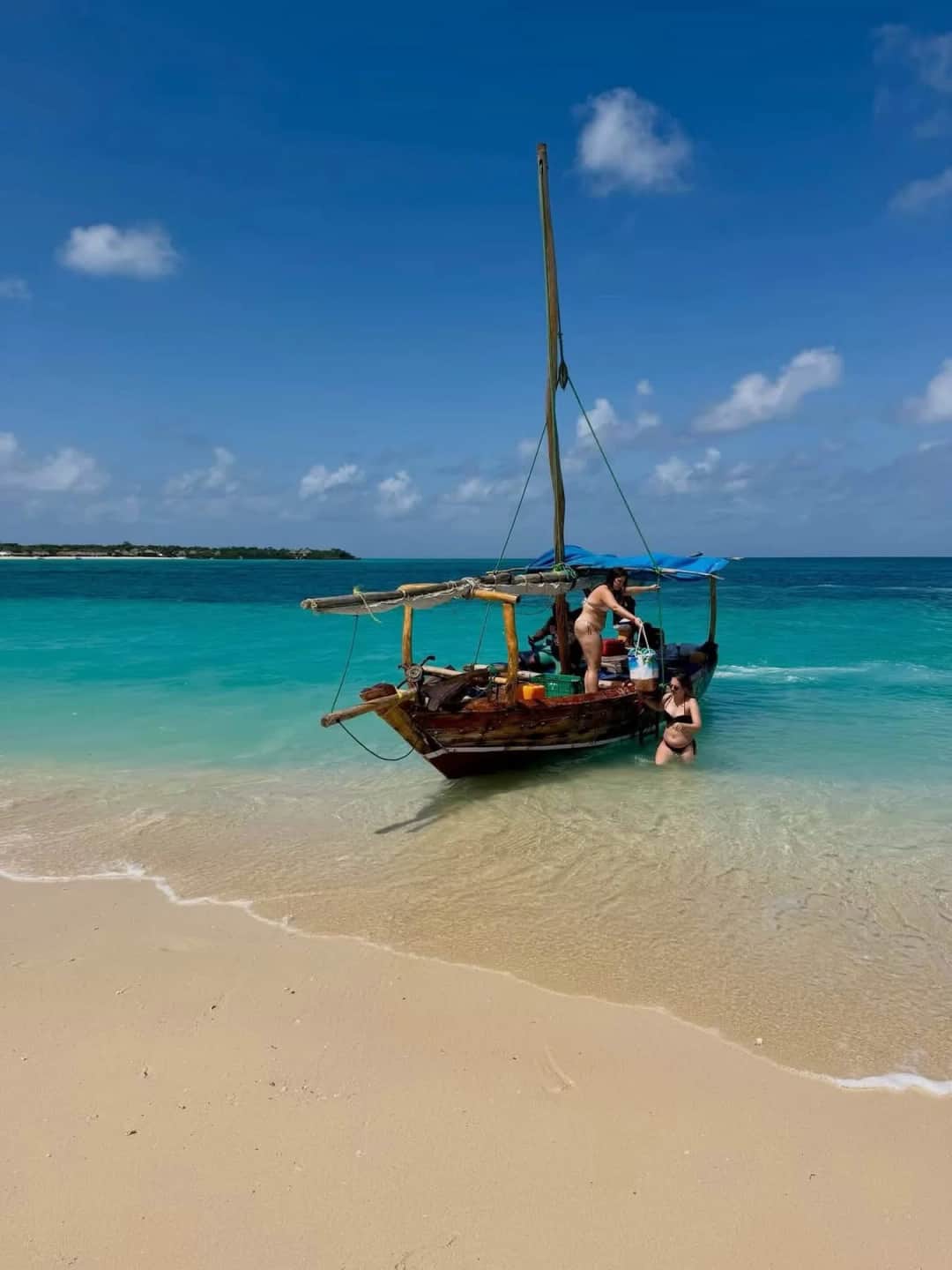 10-Day Ultimate Tanzania Safari & Zanzibar Escape photo 2