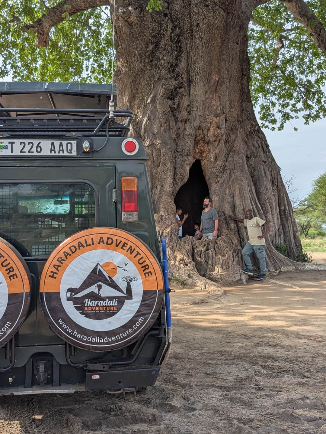 4-Day Tarangire, Serengeti and Ngorongoro Safari