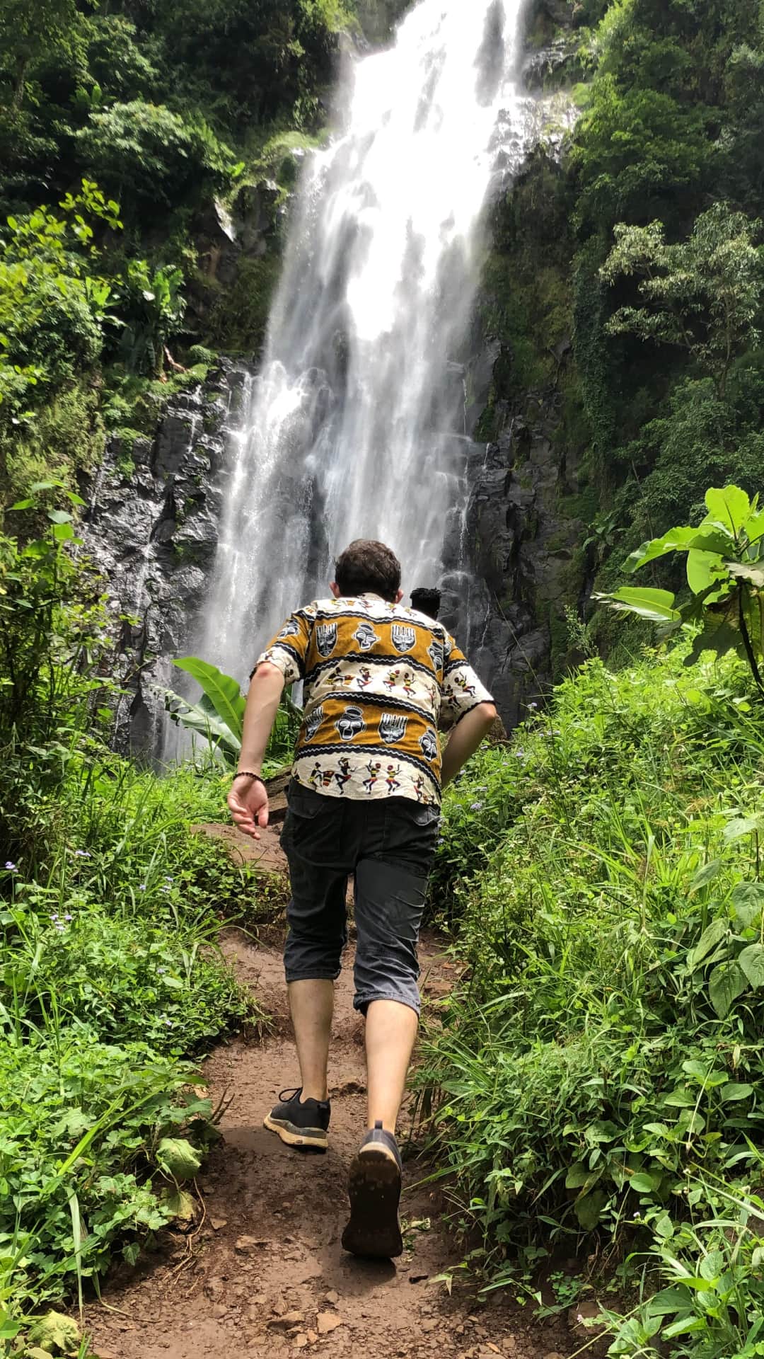 Arusha / Moshi – Materuni Village – Return